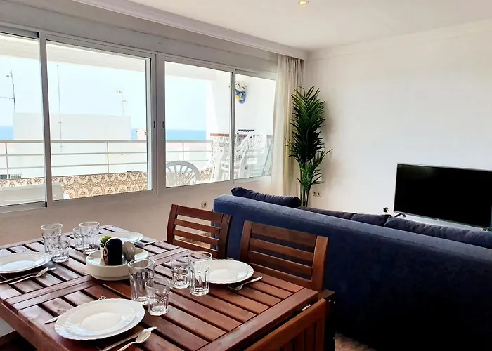 Luna Seafront * Marbella