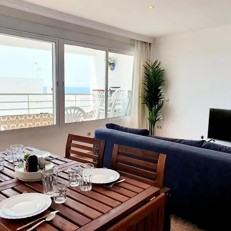 Luna Seafront * Marbella